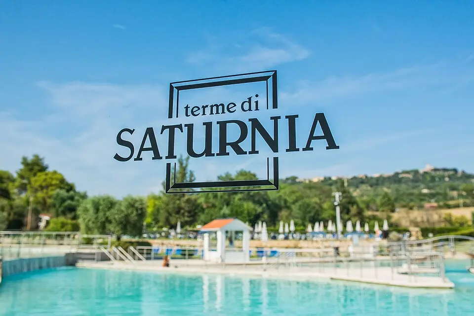 Thermalbecken im Resort Terme di Saturnia